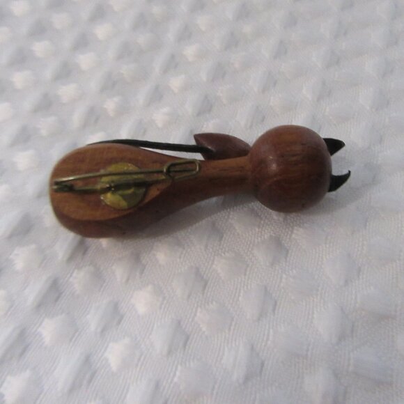 Vintage Teak Wood Cat & Mouse Brooch - Picture 9 of 14